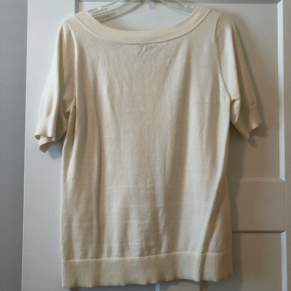 Cream, short sleeve Loft sweater with cute buttons - Picture 5 of 5